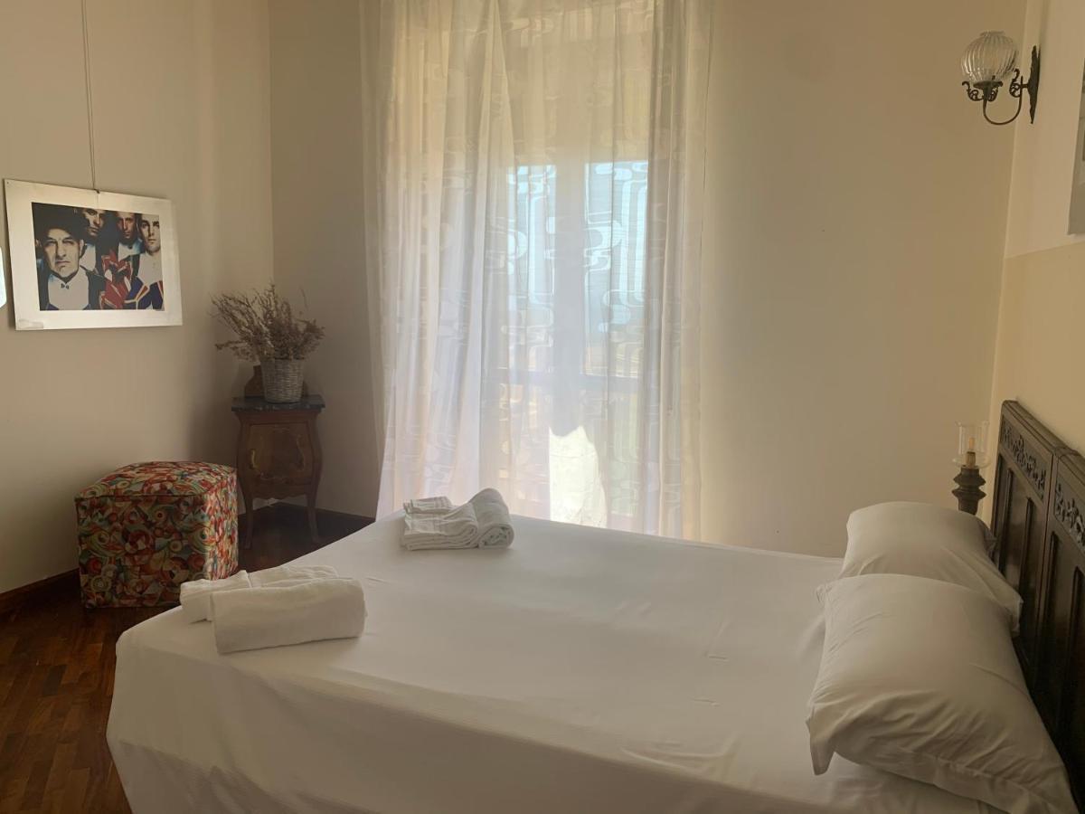 Altrove Bed & Breakfast Cagliari Exterior photo